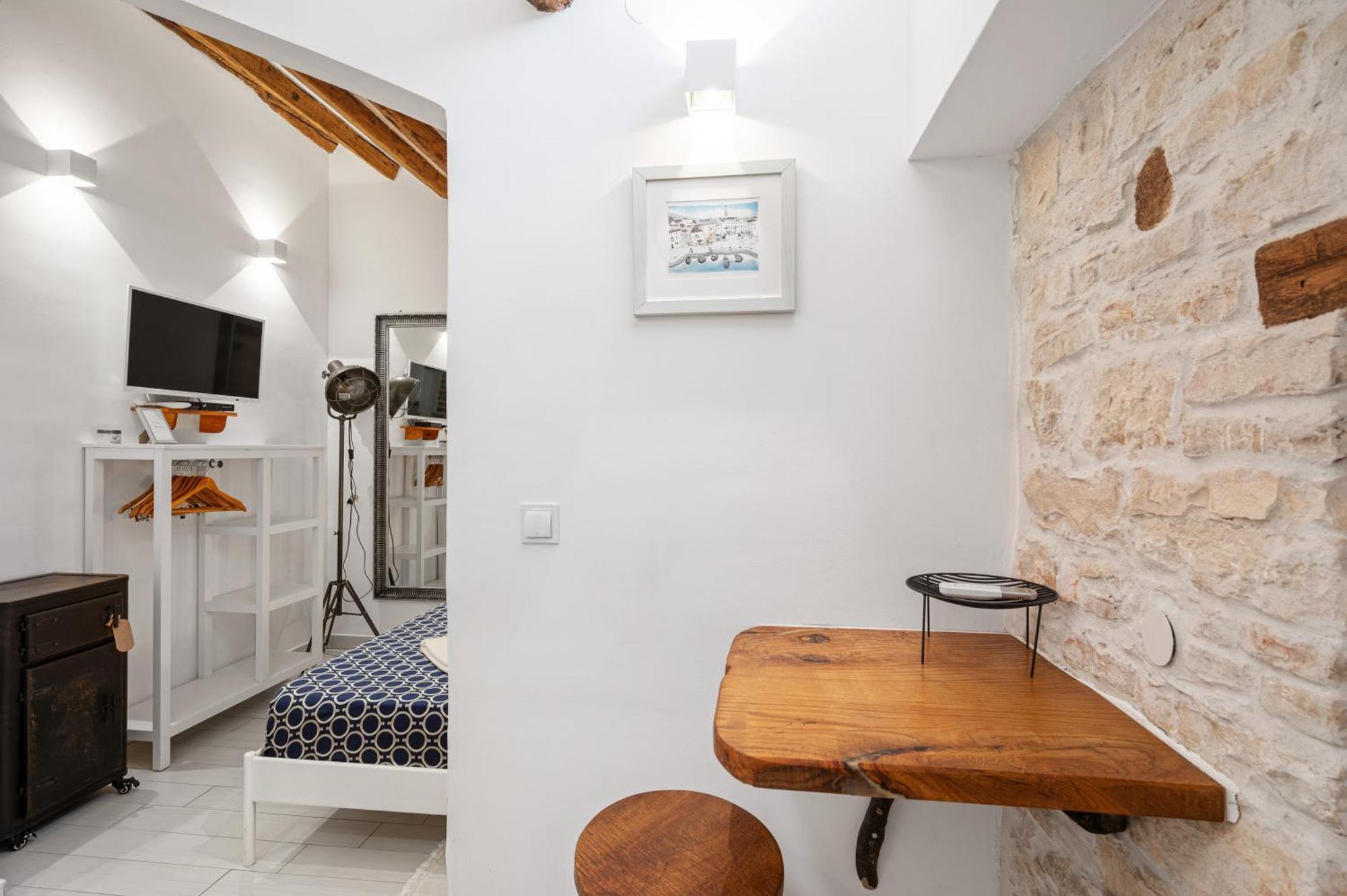 רוביני Studio Apartman Tutto Bene מראה חיצוני תמונה
